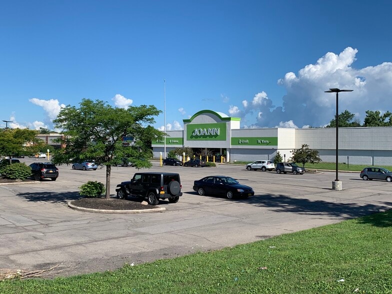 More Photos Of 3042 Ridge Rd W, Greece Unknown For Lease