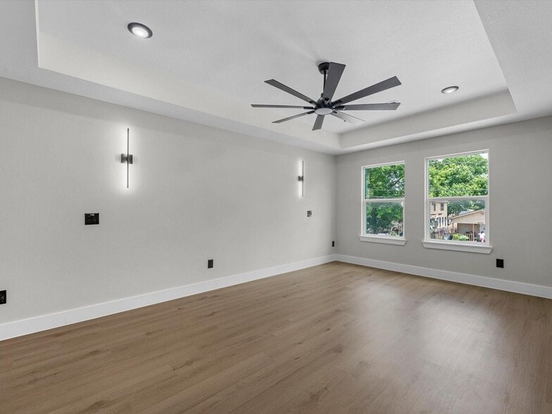 More Photos Of 1030 Reverend B J Lewis dr, Houston Apartments For Sale