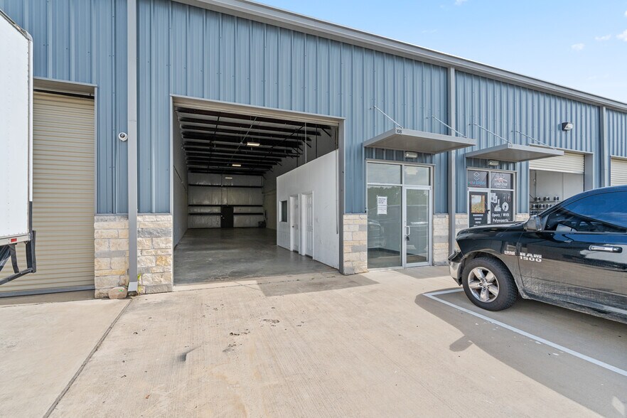 More Photos Of 17939 Kieth Harrow Blvd, Houston Unknown For Lease