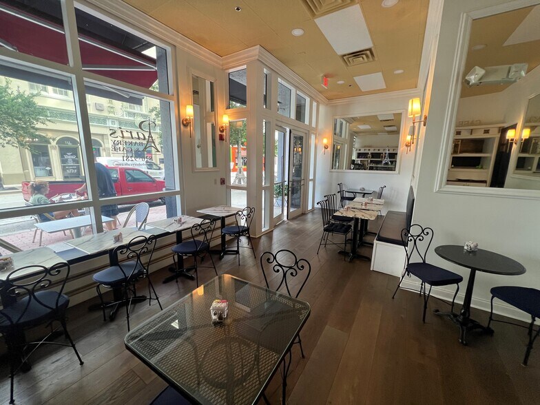 More Photos Of 212 S Olive Ave, West Palm Beach Apartments For Sale