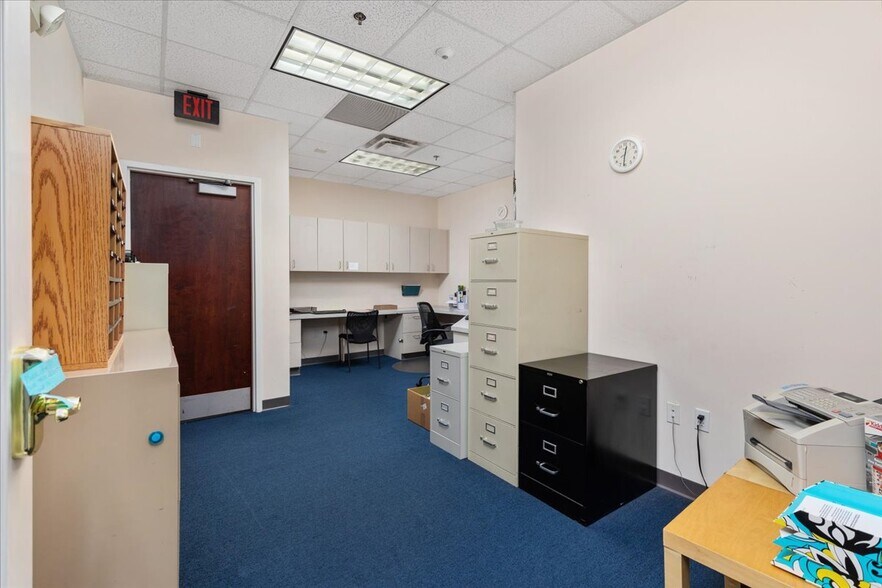 More Photos Of 8140 Ashton Ave, Manassas Medical For Sale