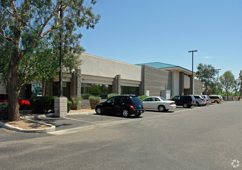 More Photos Of 12515 W Bell Rd, Surprise Office For Lease
