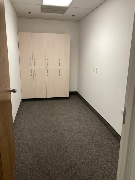More Photos Of 1055 N 300 W, Provo Medical For Sale
