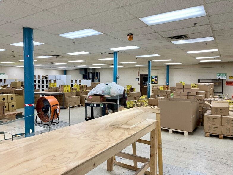 More Photos Of 22419 County Rte 196, Watertown Manufacturing For Lease