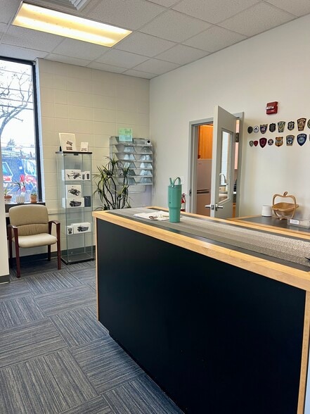 More Photos Of 200 Lavan St, Warwick Light Manufacturing For Lease