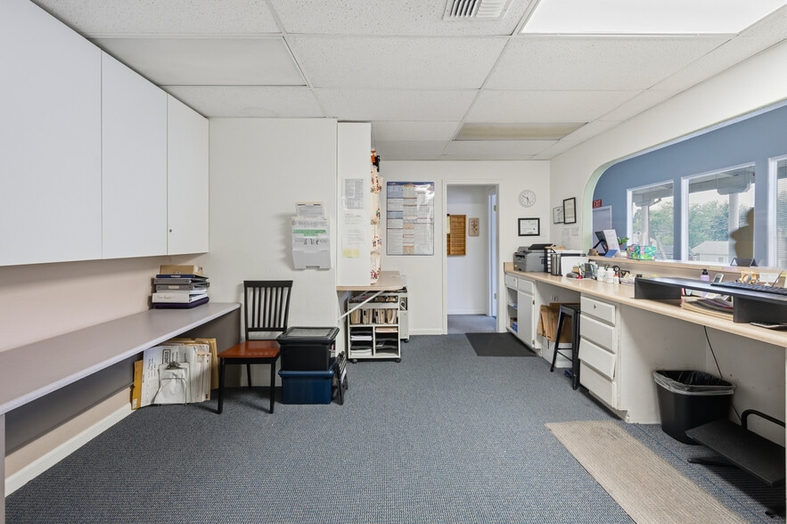 More Photos Of 1097 E Main St, Grass Valley Office For Sale