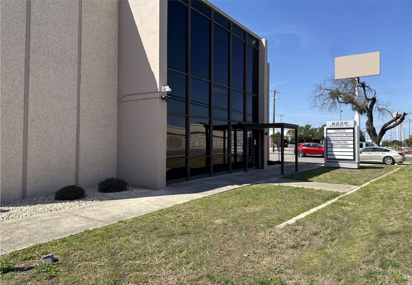 Primary Photo Of 6228 Bandera Rd, San Antonio Medical For Sale