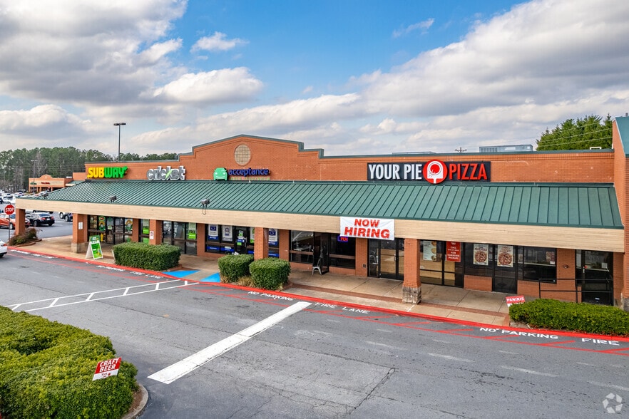More Photos Of 655 Atlanta Rd, Cumming Storefront For Lease