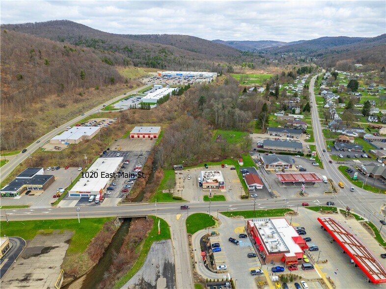 More Photos Of 1020 E Main St, Bradford Storefront For Sale