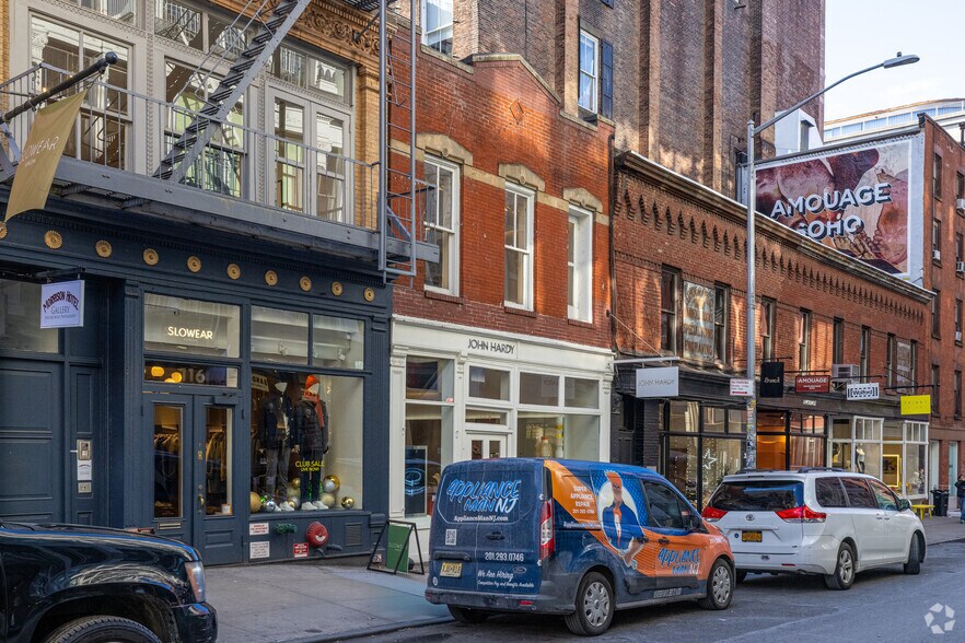 More Photos Of 118 Prince St, New York Storefront Retail Office For Lease