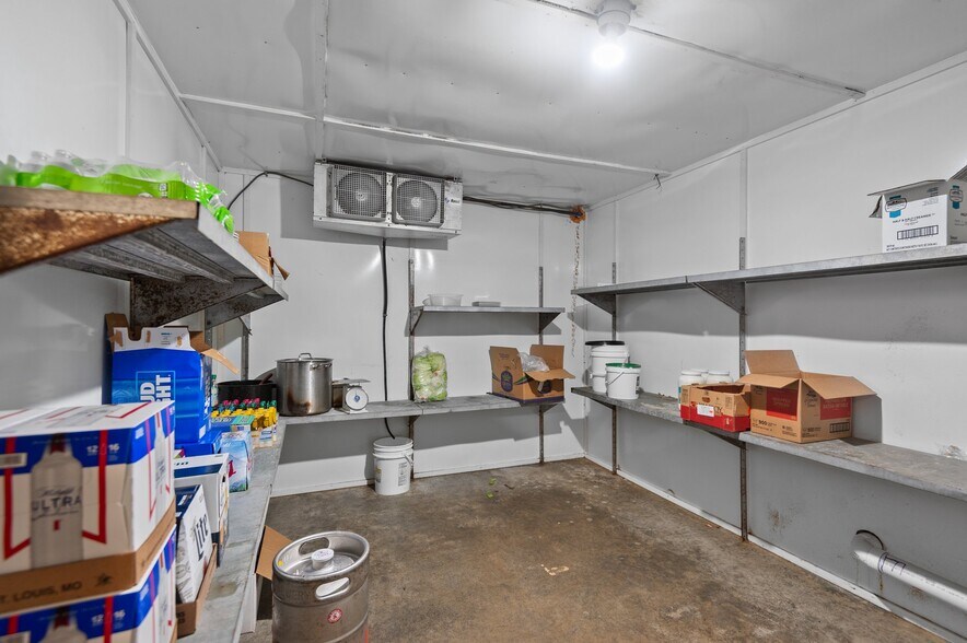 More Photos Of 102 Berry St, Hertford Restaurant For Sale