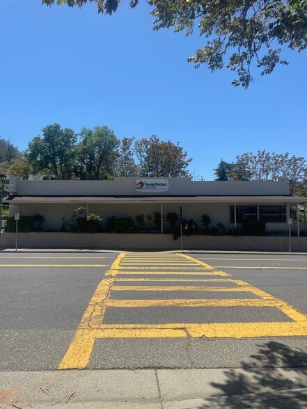 More Photos Of 64 E Saint Charles St, San Andreas Drugstore For Sale