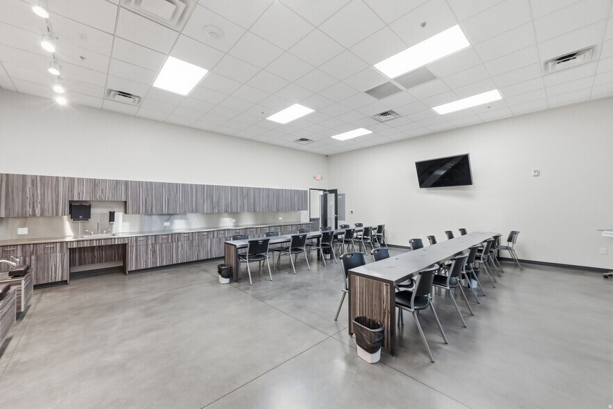 More Photos Of 483 W 2310 N, Provo Specialty For Sale