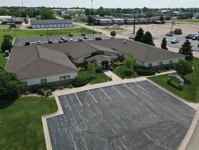 Primary Photo Of 503 Highway 2 W, Devils Lake Office For Lease