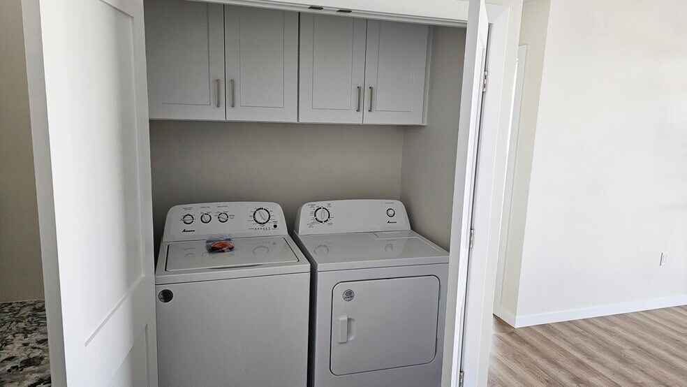 More Photos Of 700 Red Table dr, Gypsum Apartments For Sale