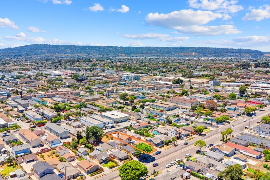 More Photos Of 1542 W 223rd St, Torrance Apartments For Sale