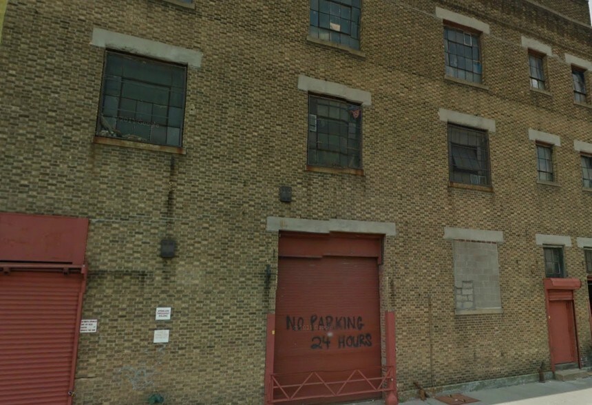 Primary Photo Of 768 Bergen St, Brooklyn General Retail For Sale