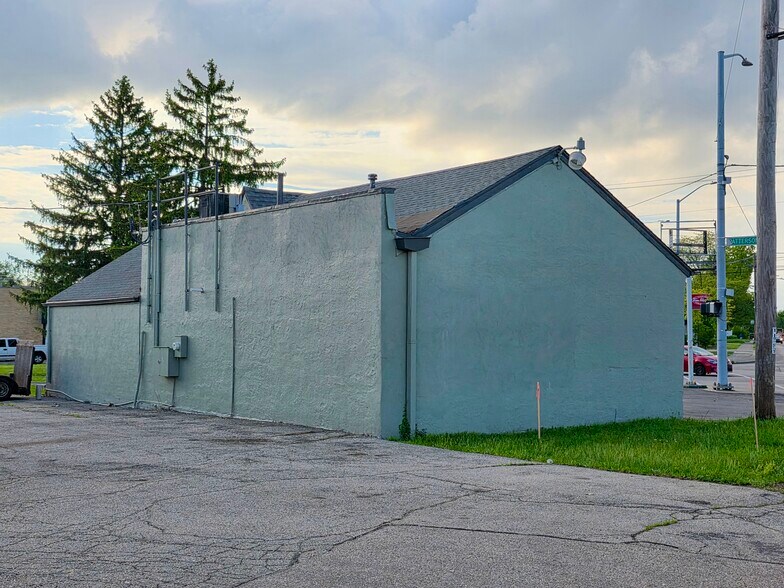 More Photos Of 972 Patterson Rd, Dayton Freestanding For Sale