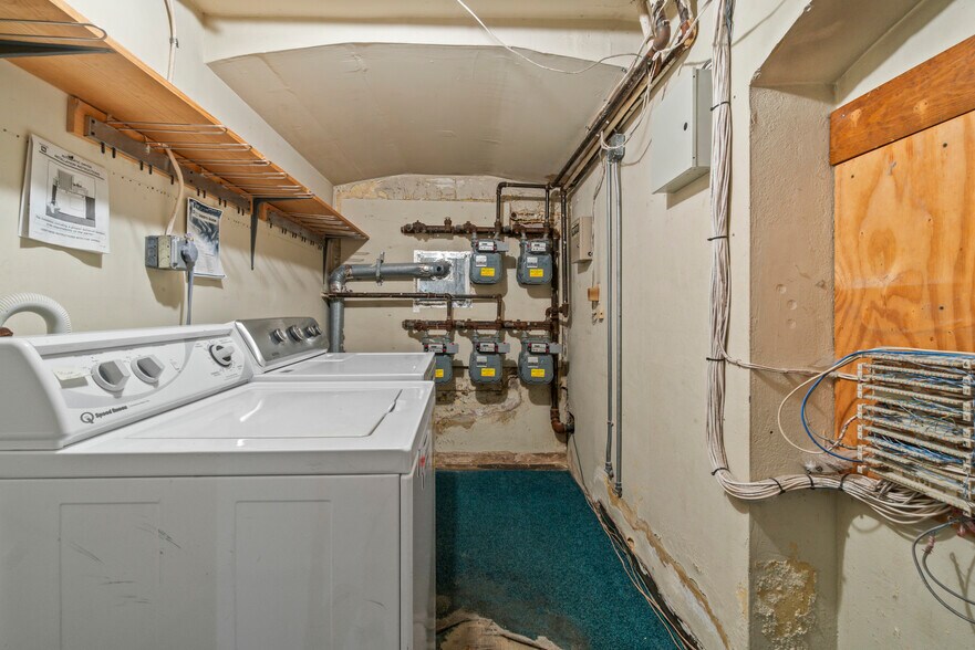 More Photos Of , Baltimore Office For Sale