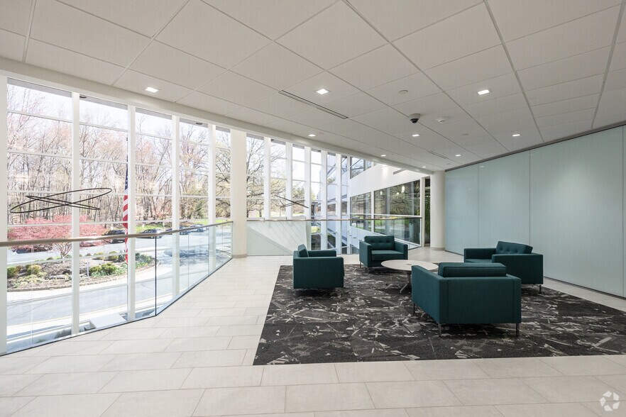 More Photos Of 10 Waterview Blvd, Parsippany Office For Sale