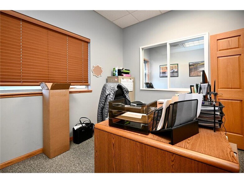 More Photos Of 1140 72nd St, Goodview Office For Sale