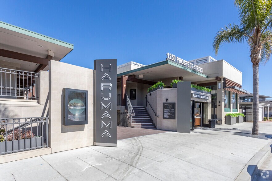 More Photos Of 1250 Prospect St, La Jolla General Retail For Lease