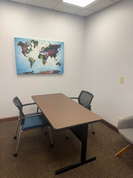 More Photos Of 134 Northwoods Blvd, Columbus Office For Lease
