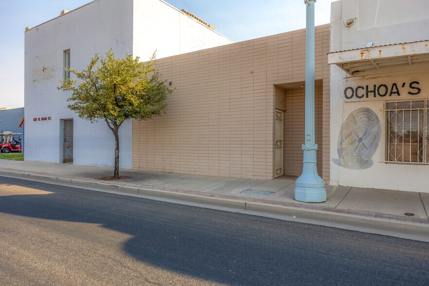 More Photos Of 108 W Main St, Casa Grande Freestanding For Sale