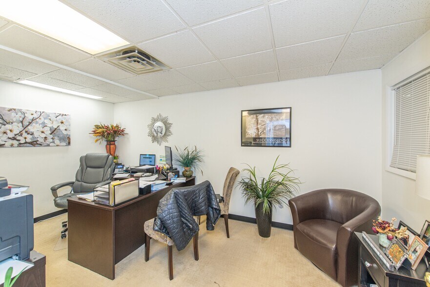 More Photos Of 1 State Rt 94, Vernon General Retail For Sale