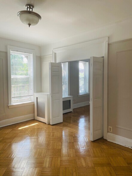 More Photos Of 31-40 35th St, Astoria Apartments For Sale
