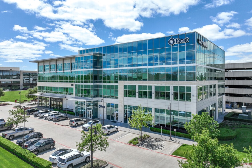 More Photos Of 5049 Edwards Ranch Rd, Fort Worth Coworking Space