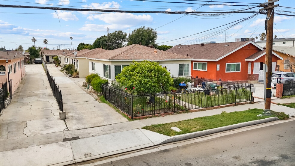 Primary Photo Of 10605 Buford Ave, Inglewood Apartments For Sale