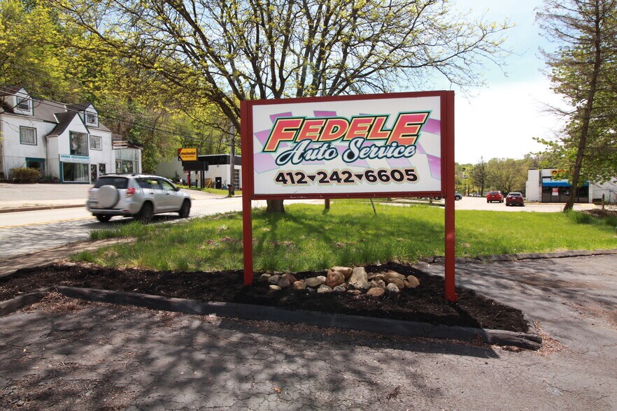 More Photos Of 420 Rodi Rd, Pittsburgh Auto Repair For Sale