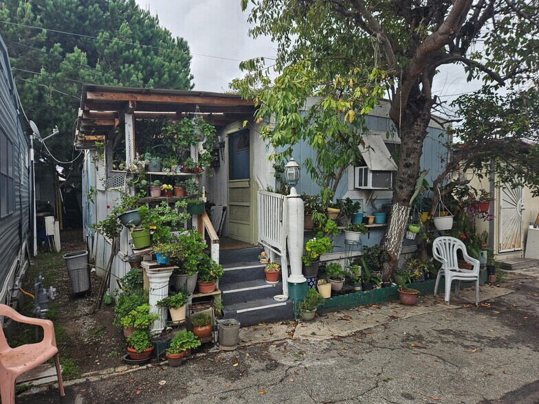 More Photos Of 1523 259th St, Harbor City Manufactured Housing Mobile Home Park For Sale