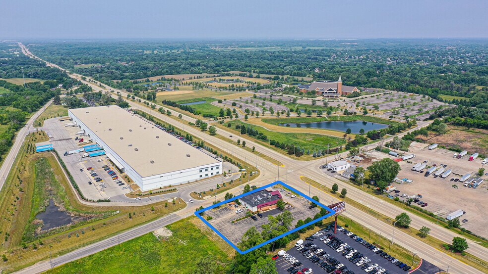 More Photos Of 27W371 North Ave, West Chicago Restaurant For Sale