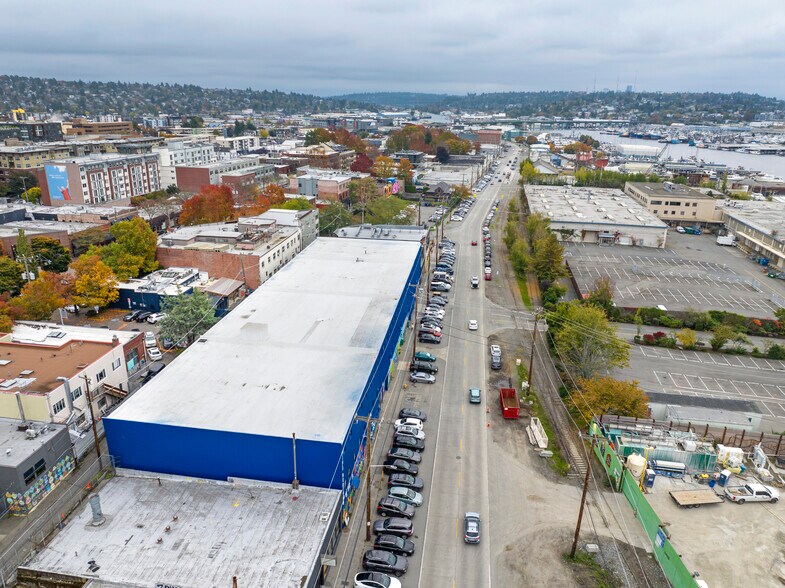 More Photos Of 5422 Shilshole Ave NW, Seattle Distribution For Lease