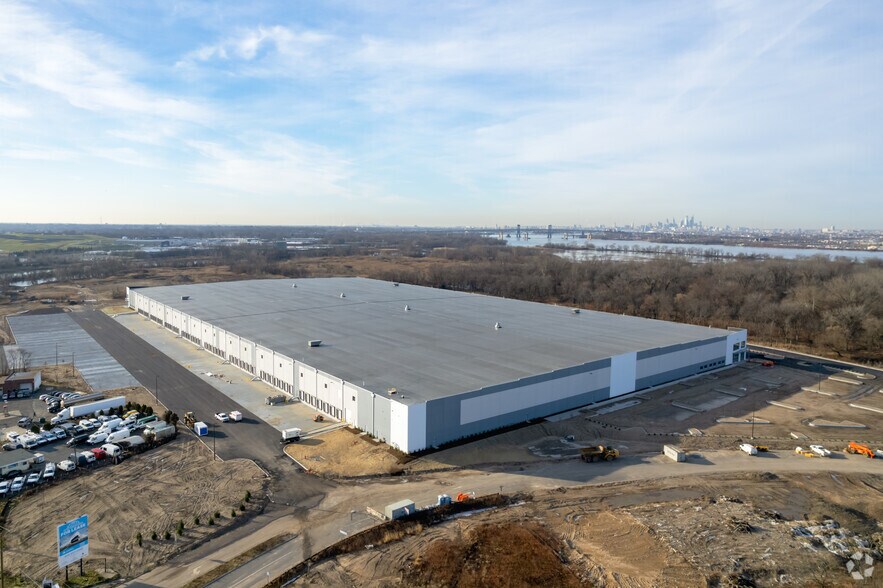 More Photos Of 201 Route 73 S, Palmyra Warehouse For Lease