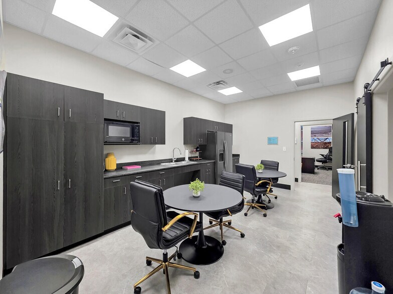 More Photos Of 3410 I-10 W, Orange Office For Sale