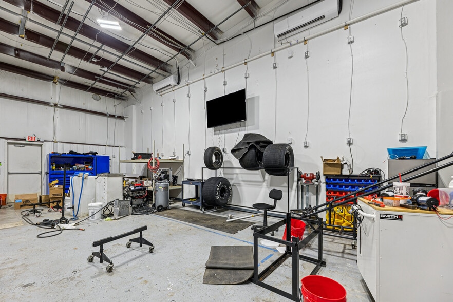 More Photos Of 395 W K Pl, Jenks Service For Sale