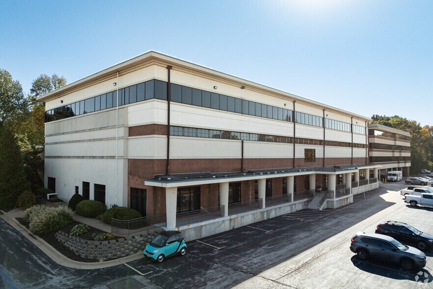 Primary Photo Of 349 Marshall Ave, Webster Groves Office For Lease