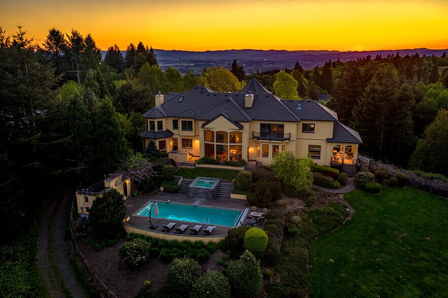 More Photos Of 6220 NW Skyline Blvd, Portland Specialty For Sale