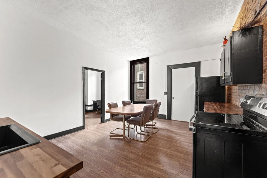 More Photos Of 136 Court St, Binghamton Apartments For Sale