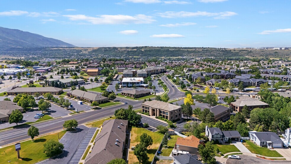 More Photos Of 1480 E Ridgeline Dr, Ogden Office For Sale