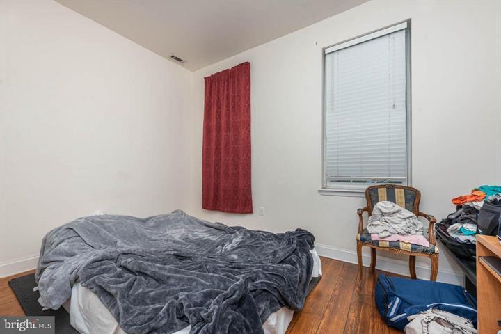 More Photos Of 317 W Franklin St, Baltimore Storefront Retail Office For Sale