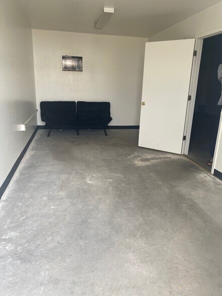 More Photos Of 1264 S State Route 89, Chino Valley Manufacturing For Lease