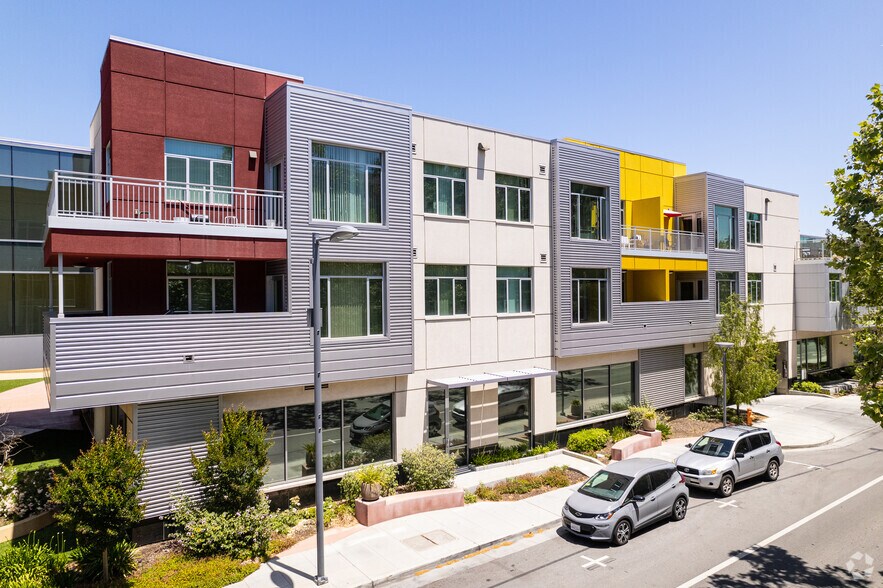 More Photos Of 195 Page Mill Rd, Palo Alto Apartments For Lease