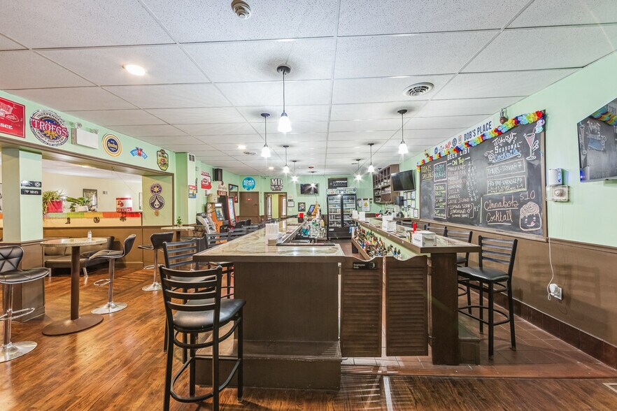 More Photos Of 211 Main St, Royersford Bar For Sale