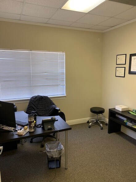 More Photos Of 501 E Oak St, Kissimmee Medical For Lease