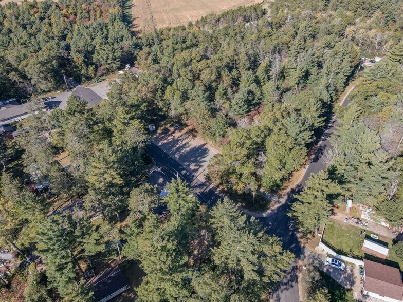 More Photos Of 147801 Half Moon Lake Dr, Mosinee General Retail For Sale