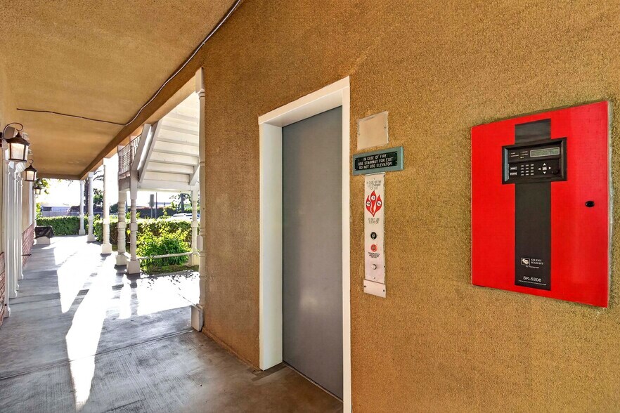 More Photos Of 408 S Beach Blvd, Anaheim Medical For Sale